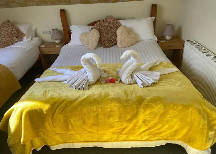 Aquarius B&BAirport Hotel